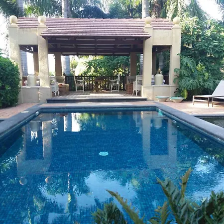 Villa El Jardin De La Palapa *